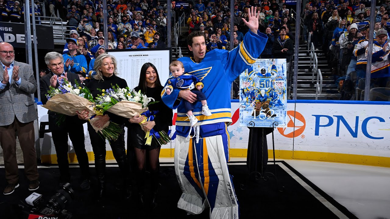 Jordan Binnington honored as Blues wins leader with pregame ceremony