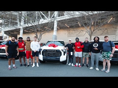 Brock Purdy Surprises the O-Line for the Holidays 🎄 | 49ers