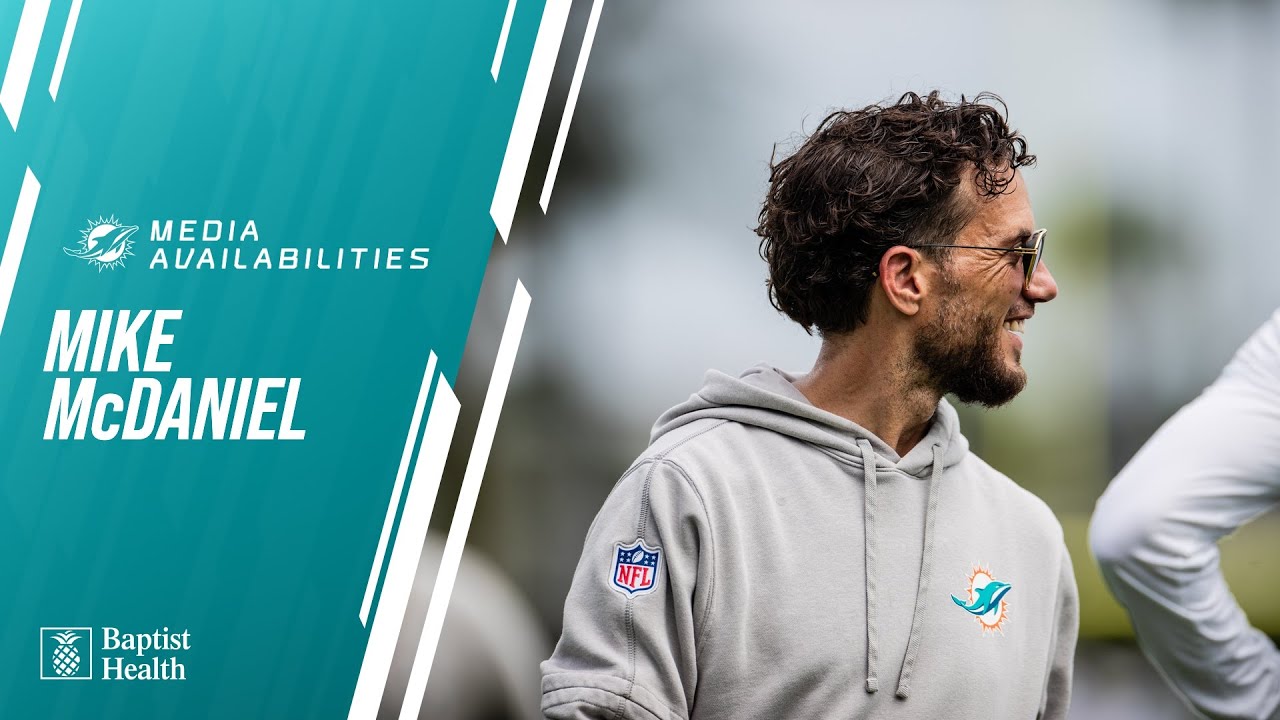 Coach Mike McDaniel meets with the media | Miami Dolphins