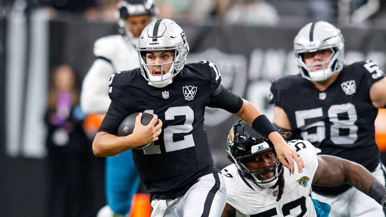 Las Vegas Raiders quarterback’s running reps at the team’s practice facility-Henderson NV #Raiders