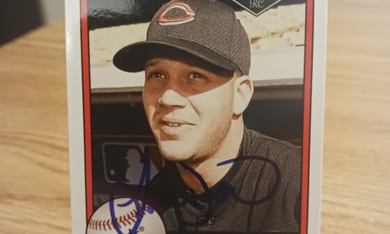 Posting a Reds autographed card every day until we win the World Series. Day 562: Lance Davis