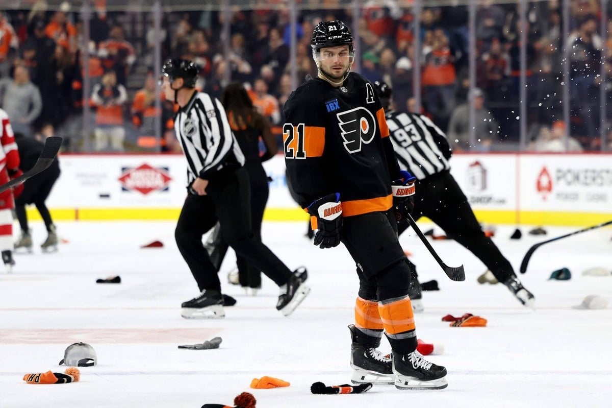 Retaining Scott Laughton this season should be an easy decision for Flyers