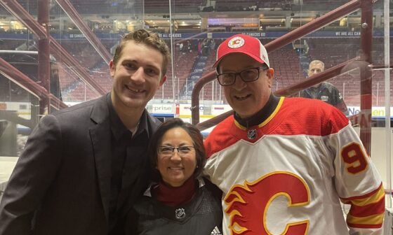 [Uncle Kurt] "In Calgary to watch my nephew Brayden [Pachal] play the next 5 games. If you see me at the dome, come up and introduce yourself."