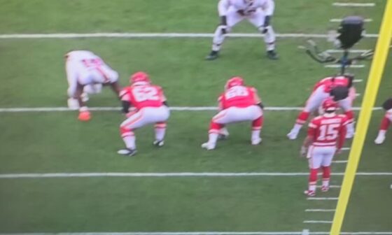 [Brian Baldinger] @JoeThuney what a great performance on the road v the reigning DPOY! No penalties; No sacks. Can we get a GAME BALL to Thuney. #chiefskingdom  #BaldysBreakdowns