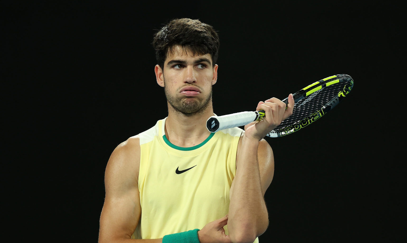 John Isner thinks he knows exactly what's going to happen if Carlos Alcaraz performs badly at the Australian Open in 2025