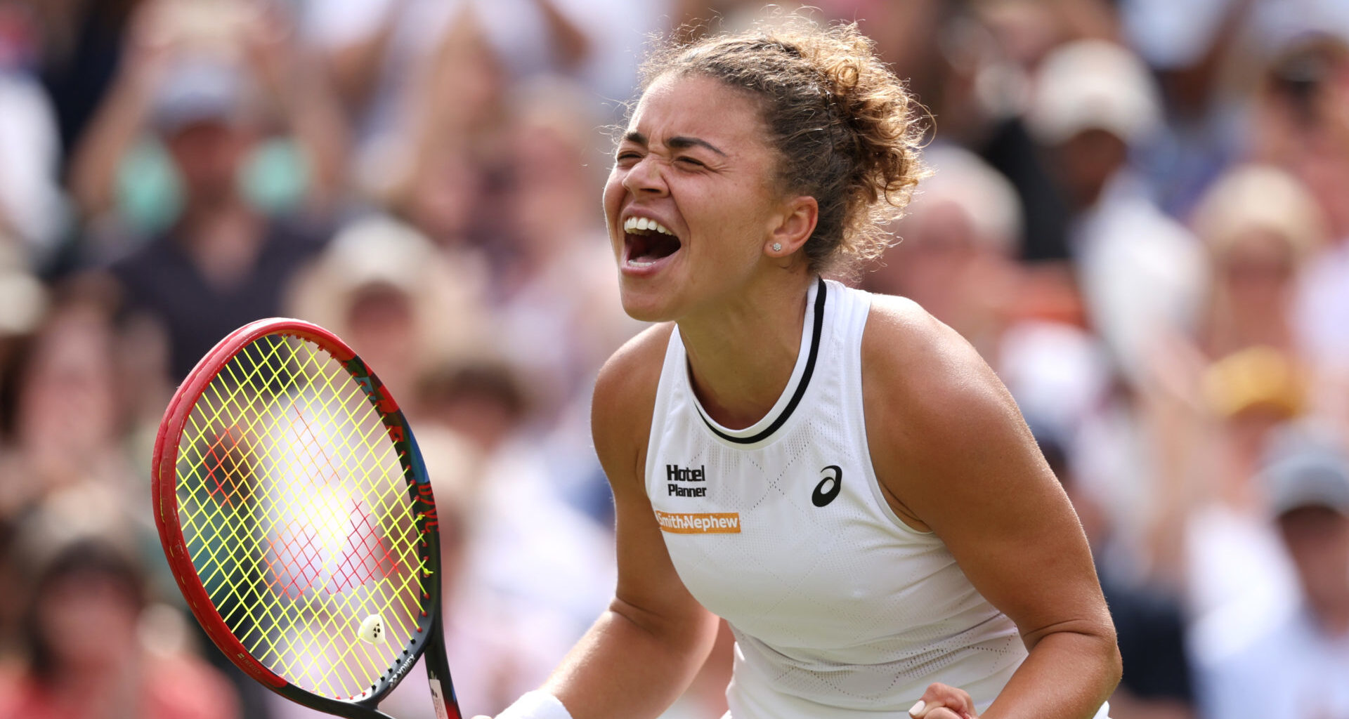 Jasmine Paolini shares what she told herself at Wimbledon after watching Serena Williams and Roger Federer