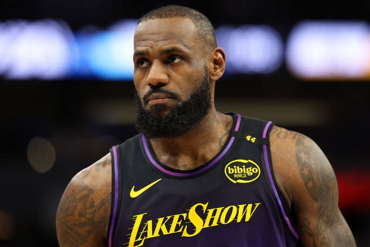 JJ Redick says he doesn’t know when LeBron James will rejoin Lakers