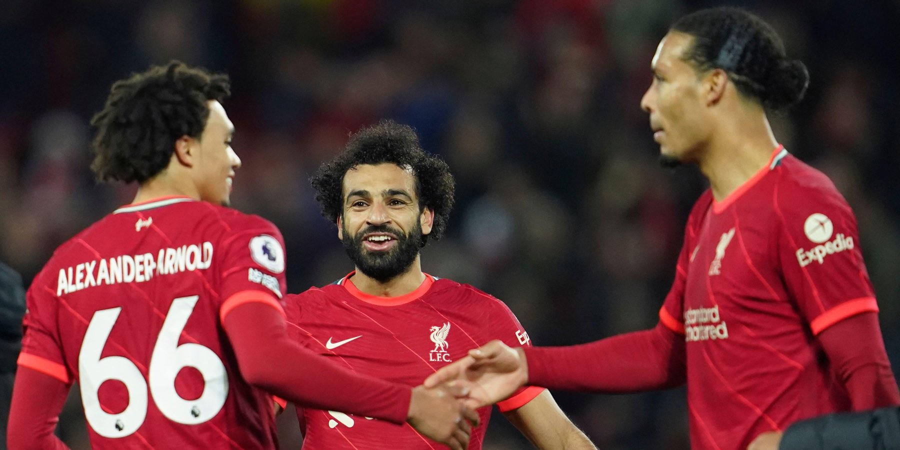 Liverpool 'make contract offer' as fresh Ornstein update reveals 'anticipated' Salah 'change'