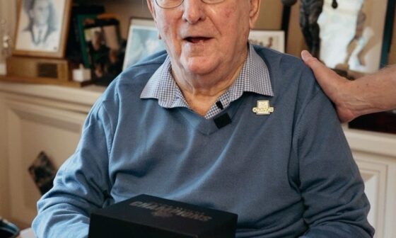 Bob Cousy receives his 7th NBA championship ring