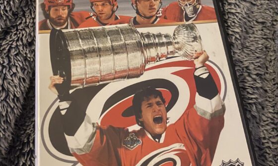 Online pickup - Stanley Cup 2005-2006 champions DVD