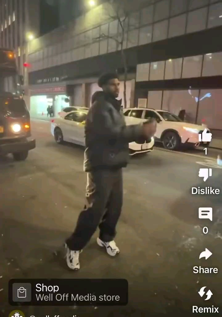 Malik Nabers & Shedeur Sanders playing catch in NYC.