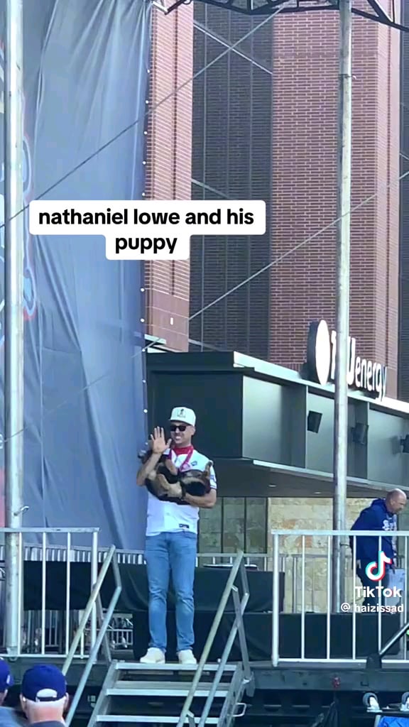 alright chat drop your favorite nathaniel lowe highlight in the comments