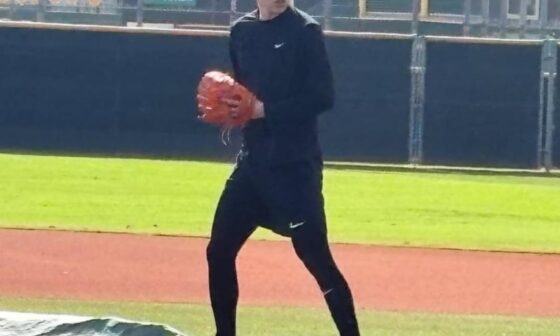 Roki throwing a bullpen at Mira Costa High (near LA)