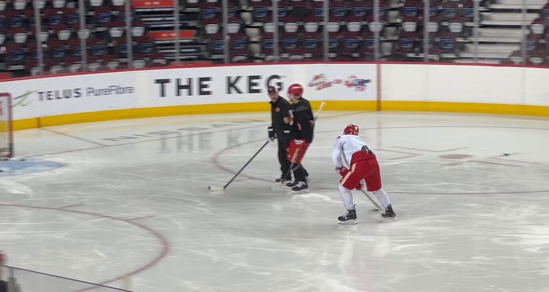 Guy Gaudreau at Flames practice today