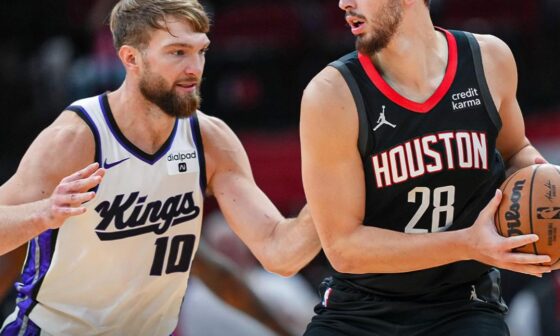 If the Kings pull the trigger and decide to rebuild, I’d rather take Sabonis than Fox