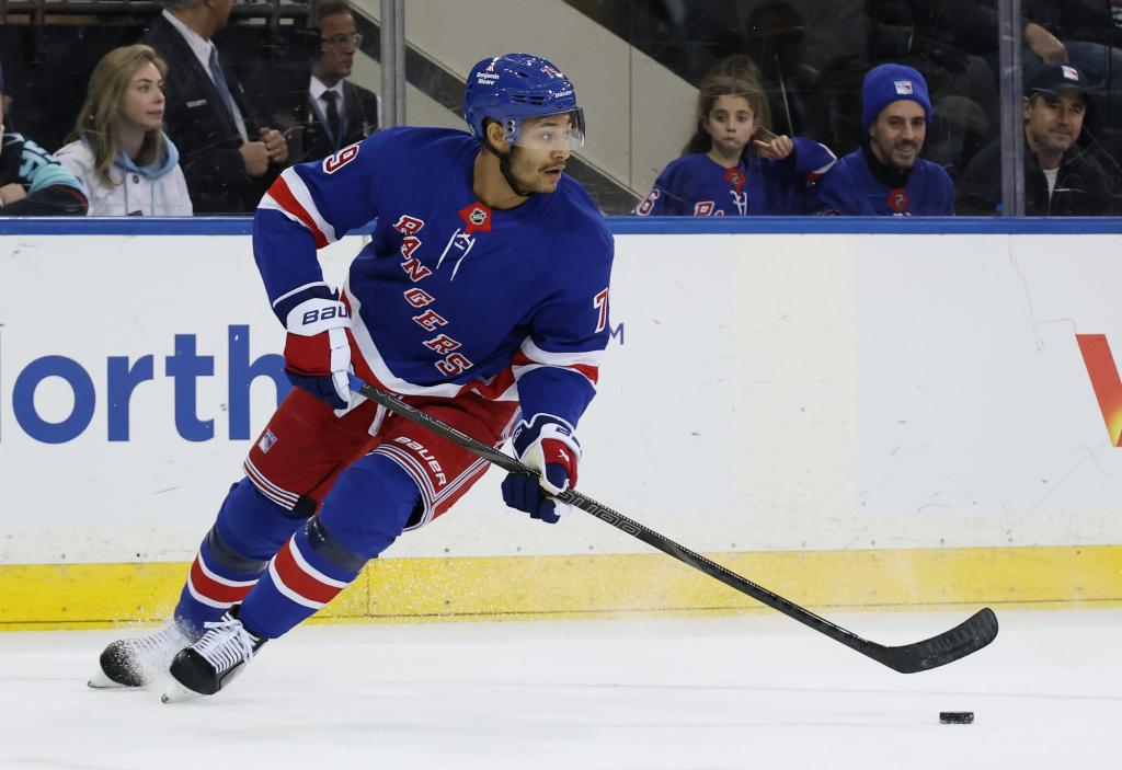 Rangers lose K'Andre Miller during Sabres win in sudden concern