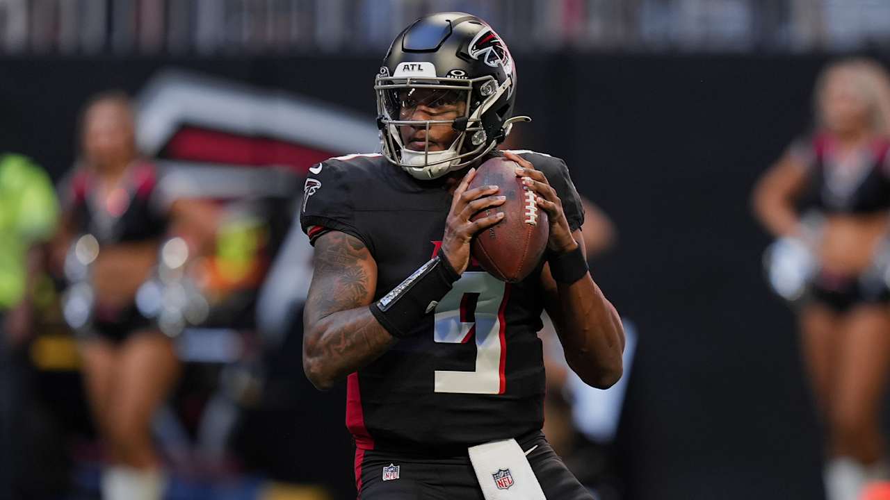 Atlanta Falcons name Michael Penix Jr. the starting quarterback 