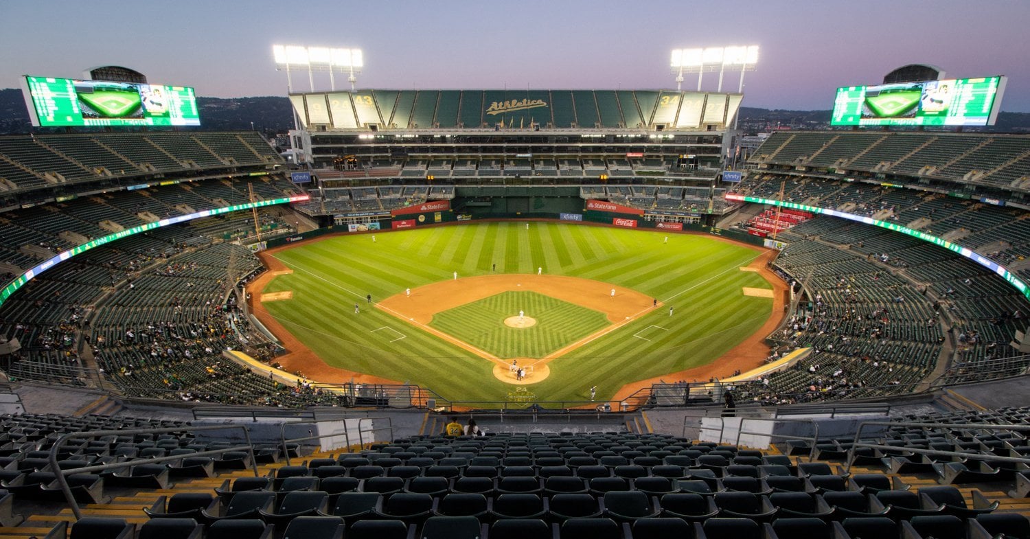 Awhile ago, this sub was super helpful in answering some questions I had when planning a trip out to the Coliseum. Here are the photos and writing I (finally) put together after visiting and loving the place. Can’t wait to go back for a Roots match and Ballers game. Thank you, r/OaklandAthletics.