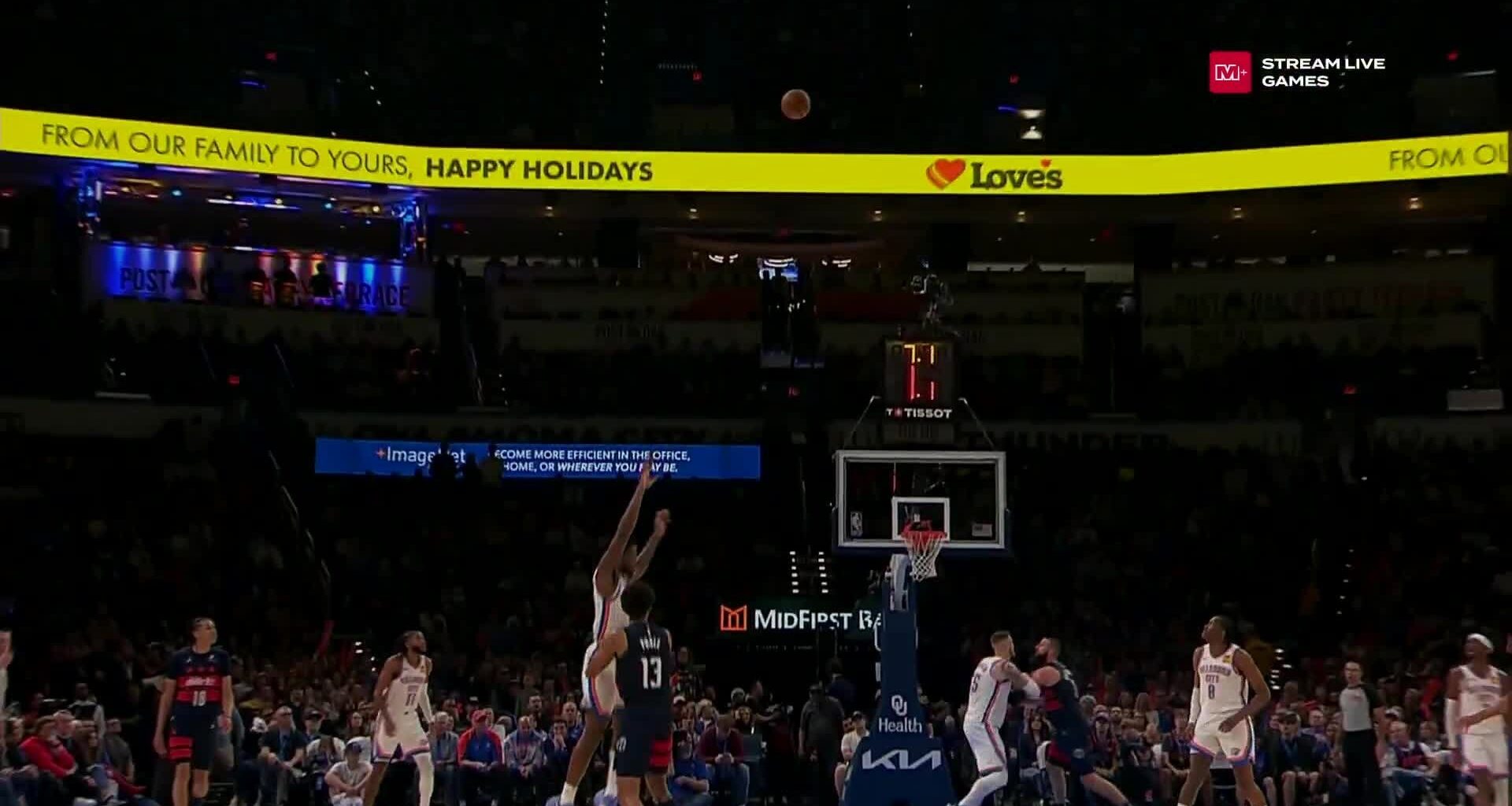 Jordan Poole DRAINED this three from the Thunder logo to end the first half