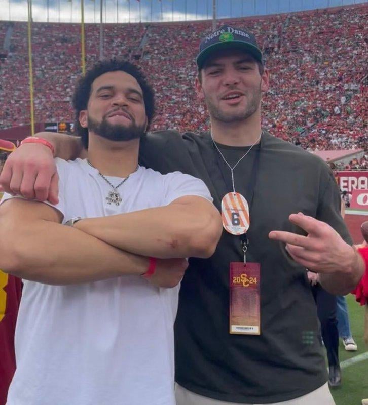 We're just getting started y'all 🐻⬇️ CW & Kmet at the USC vs. Notre Dame game