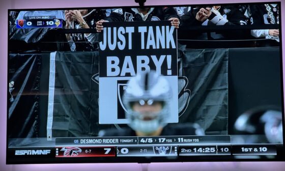 Just tank baby 🏴‍☠️🏴‍☠️🏴‍☠️