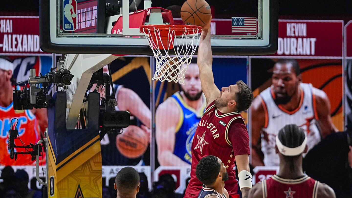 NBA All-Star tournament: 4 teams, 3 games, 1 night