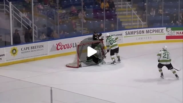 Cam Squires “Michigan” goal for the hat trick!