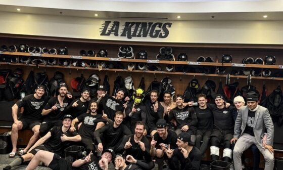 Best locker room pic yet!