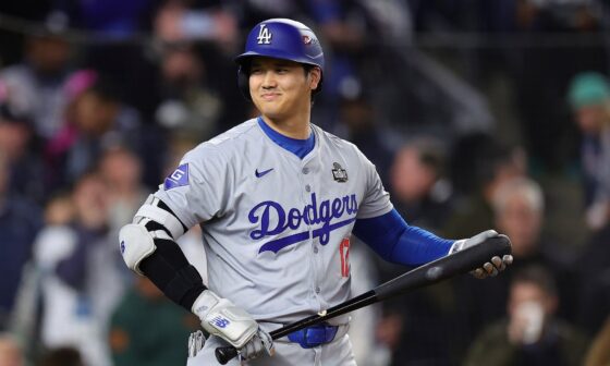 [Camras] According to Korean media reports, Shohei Ohtani met with Hyeseong Kim in Los Angeles and "gave him a lot of advice" during his free agent process. It appears the Dodgers superstar did some recruiting to land Kim, who took less money and years to join the Dodgers.